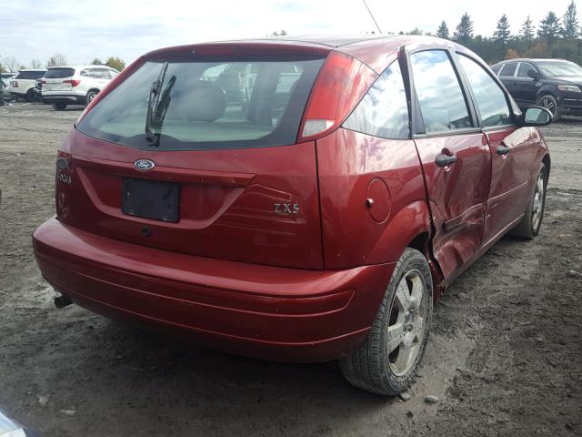 3FAFP37344R125053 - 2004 FORD FOCUS ZX5 RED photo 4