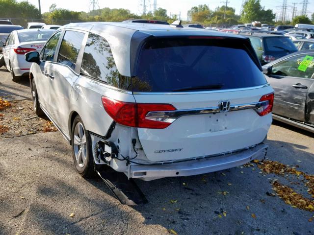 5FNRL6H73JB092212 - 2018 HONDA ODYSSEY EX WHITE photo 3