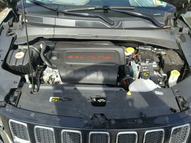 3C4NJDAB5JT283543 - 2018 JEEP COMPASS SP მწვანე ფოტო 7