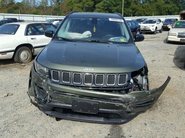 3C4NJDAB5JT283543 - 2018 JEEP COMPASS SP მწვანე ფოტო 9