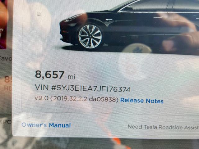 5YJ3E1EA7JF176374 - 2018 TESLA MODEL 3 BLACK photo 8