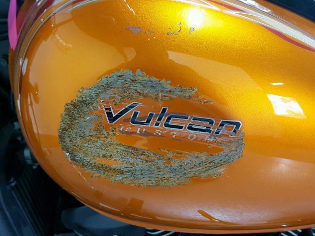 JKAVN2C18CA049477 - 2012 KAWASAKI VN900 C ORANGE photo 13