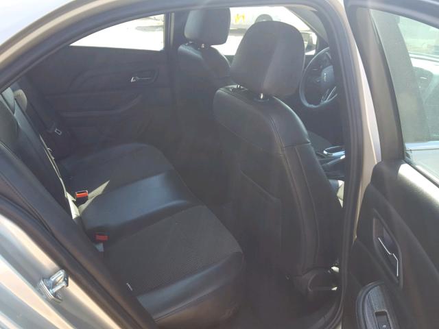 1G11C5SAXGF143682 - 2016 CHEVROLET MALIBU LIM Creme Foto 6