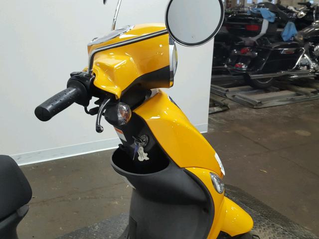 RFVPAP5A781003432 - 2008 GENUINE SCOOTER CO. BUDDY 50 YELLOW photo 18