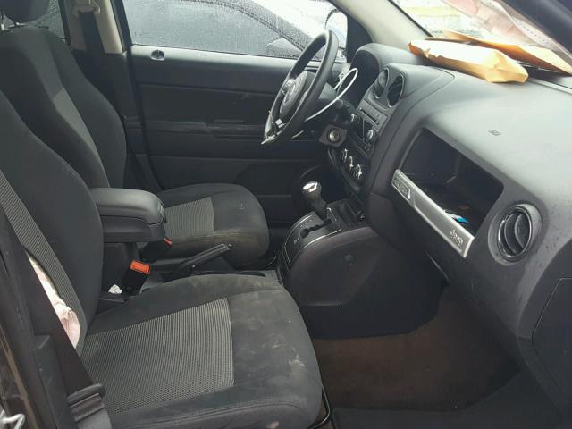 1C4NJCBA7FD148951 - 2015 JEEP COMPASS SP 灰色 照片 5