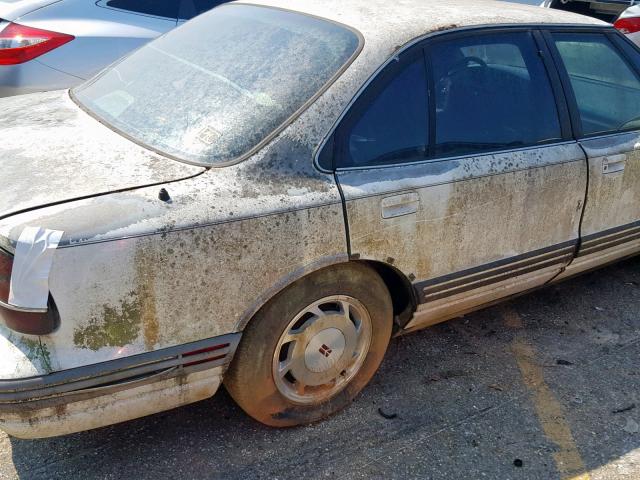 1G3HN52K6S4816366 - 1995 OLDSMOBILE 88 ROYALE WHITE photo 10