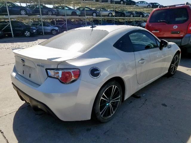 JF1ZCAC11D1601366 - 2013 SUBARU BRZ 2.0 LI WHITE photo 4