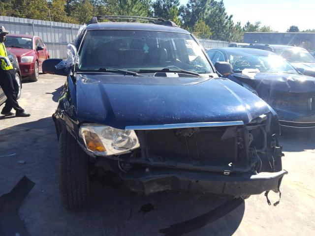 1GKET16S936136998 - 2003 GMC ENVOY XL BLUE photo 9