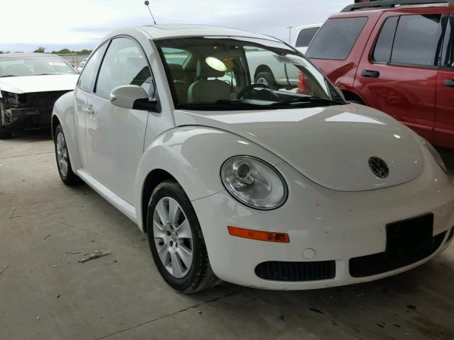 3VWRW31CX9M504370 - 2009 VOLKSWAGEN NEW BEETLE 白色 照片 1