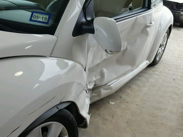 3VWRW31CX9M504370 - 2009 VOLKSWAGEN NEW BEETLE 白色 照片 10