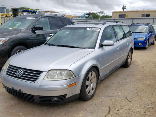 WVWYH63B13E412057 - 2003 VOLKSWAGEN PASSAT GLX SILVER photo 2