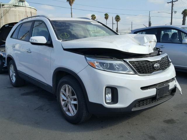 5XYKT4A70FG638643 - 2015 KIA SORENTO LX WHITE photo 1