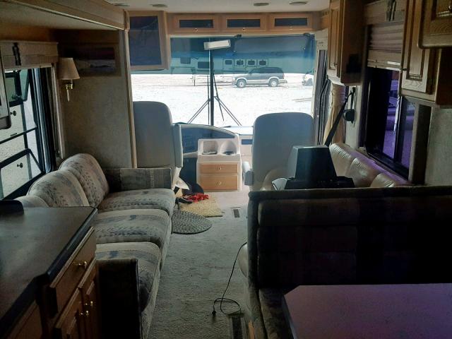 1RF120519X2007391 - 1999 ROADMASTER RAIL DYANASTER TWO TONE photo 5