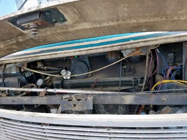 1GBKP37W8K3323282 - 1989 CHEVROLET WINNEBAGO TWO TONE photo 7