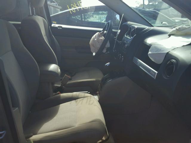 1C4NJCBA6ED509617 - 2014 JEEP COMPASS SP 灰色 照片 5