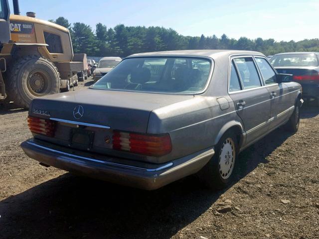 WDBCA39D8HA301797 - 1987 MERCEDES-BENZ 560 SEL SILVER photo 4