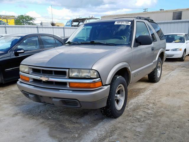 1GNCS18W8XK188133 - 1999 CHEVROLET BLAZER BROWN photo 2