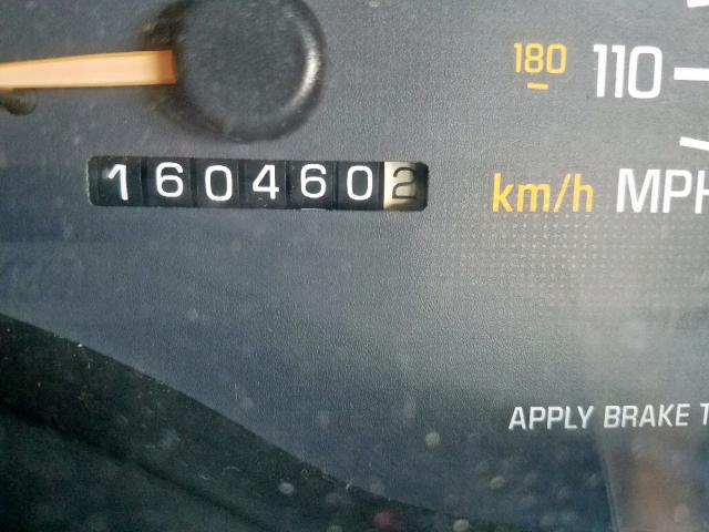 1G2WR121X2F276332 - 2002 PONTIAC GRAND PRIX BLACK photo 8