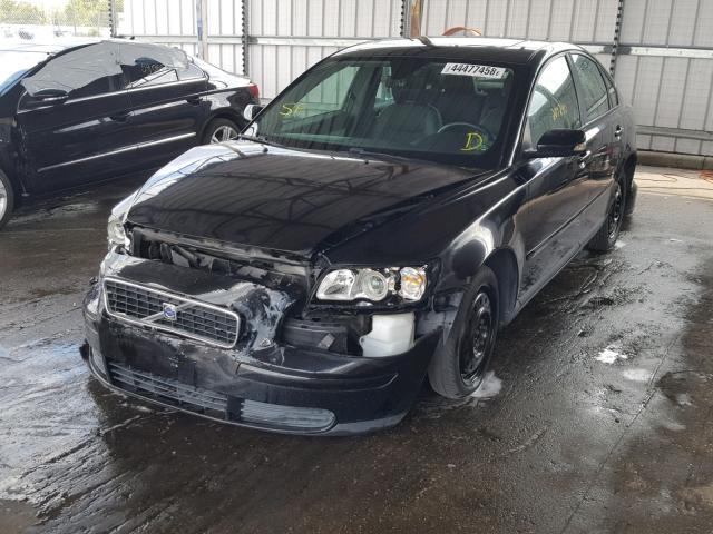 YV1MS382462195160 - 2006 VOLVO S40 2.4I BLACK photo 2