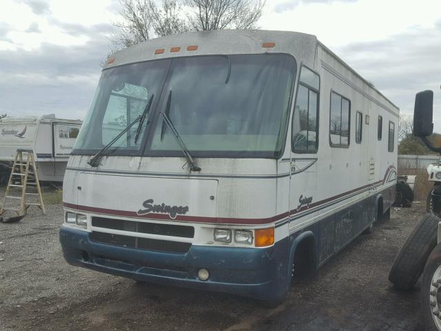 1GBKP37N9S3326375 - 1995 OTHE MOTORHOME WHITE photo 2