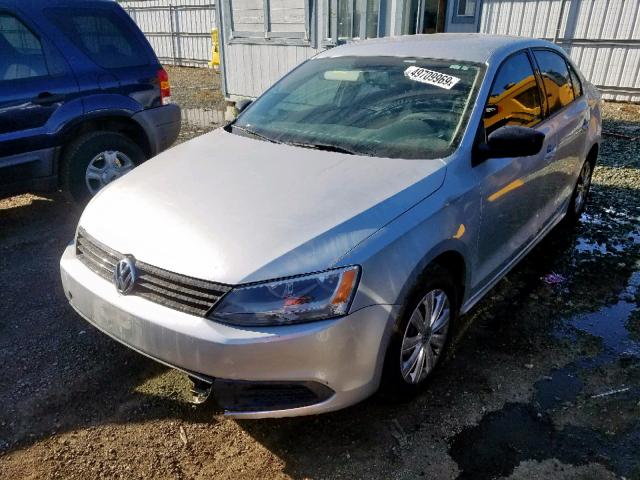 3VW2K7AJ6EM237371 - 2014 VOLKSWAGEN JETTA BASE 银色 照片 2