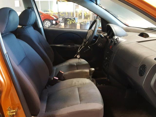 KL1TD66636B668718 - 2006 CHEVROLET AVEO BASE Narıncı foto 5
