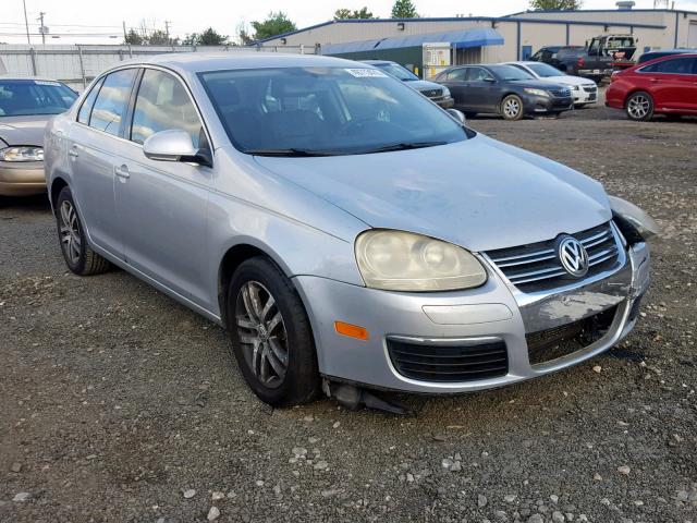 3VWSF81K76M787764 - 2006 VOLKSWAGEN JETTA 2.5 SILVER photo 1