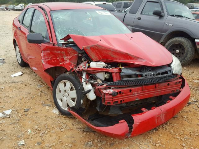 1FAHP34N38W268058 - 2008 FORD FOCUS S/SE RED photo 1