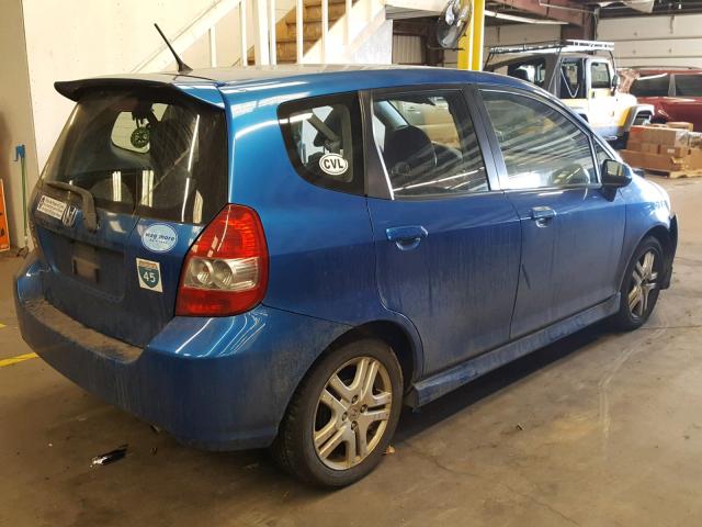 JHMGD38607S000428 - 2007 HONDA FIT S BLUE photo 4