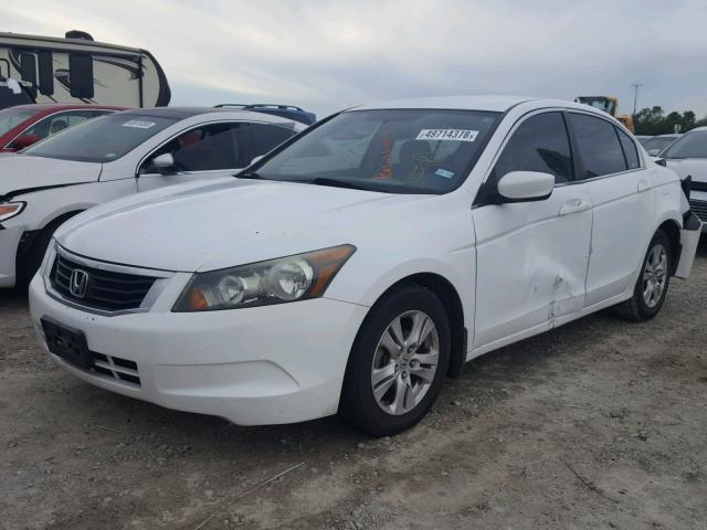 1HGCP26469A082680 - 2009 HONDA ACCORD LXP WHITE photo 2