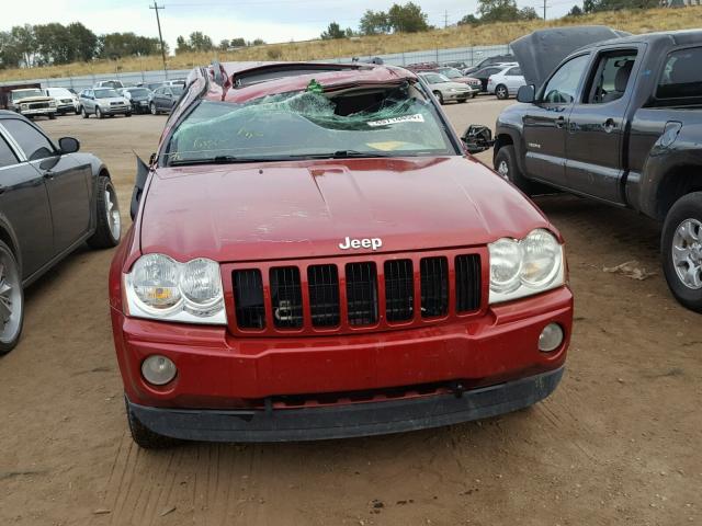 1J8HR48N65C561057 - 2005 JEEP GRAND CHER RED photo 9