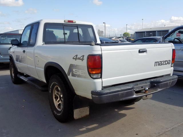 4F4DR17X0RTM40626 - 1994 MAZDA B4000 CAB WHITE photo 3