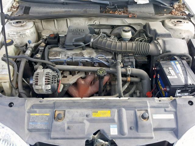 1G1JC524017383660 - 2001 CHEVROLET CAVALIER B WHITE photo 7