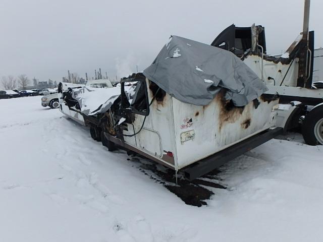 5ZT2FEUB8AA002444 - 2010 WILDWOOD COACHMEN WHITE photo 3