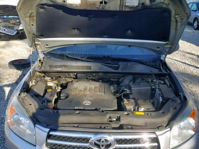 JTMBK31V586043868 - 2008 TOYOTA RAV4 LIMIT SILVER photo 7