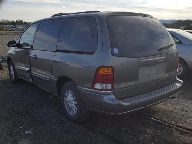 2FMDA5247YBB80000 - 2000 FORD WINDSTAR S SILVER photo 3