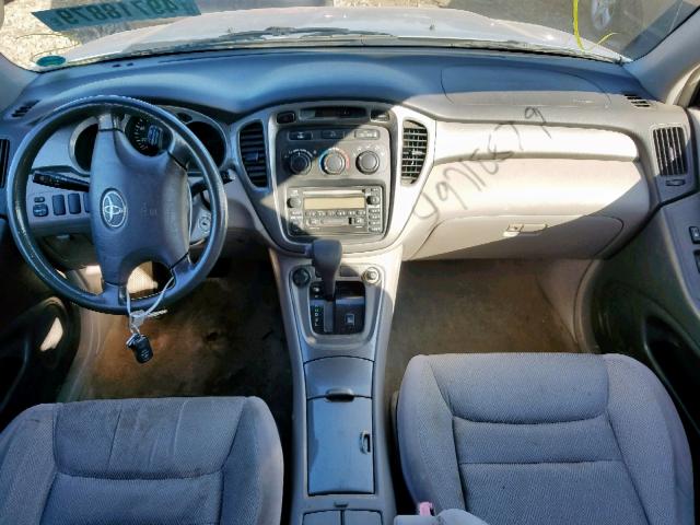 JTEGF21A530109182 - 2003 TOYOTA HIGHLANDER GRAY photo 9