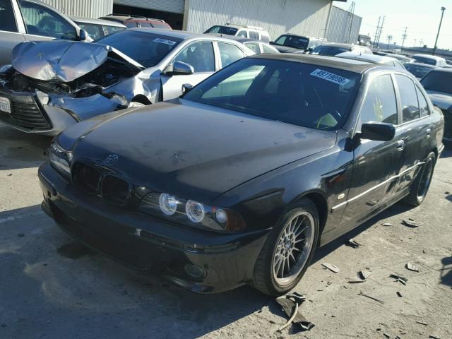 WBADN5346YGC93825 - 2000 BMW 540 I BLACK photo 2