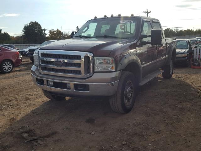 1FTWW31P45EC06082 - 2005 FORD F350 SRW S MAROON photo 2