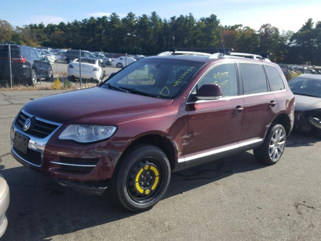 WVGBE77L79D028852 - 2009 VOLKSWAGEN TOUAREG 2 RED photo 2
