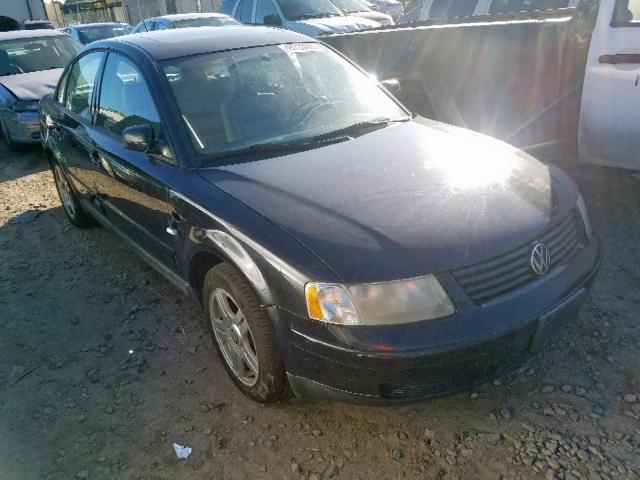 WVWUH23B3YE334279 - 2000 VOLKSWAGEN PASSAT GLX 黑色 照片 1