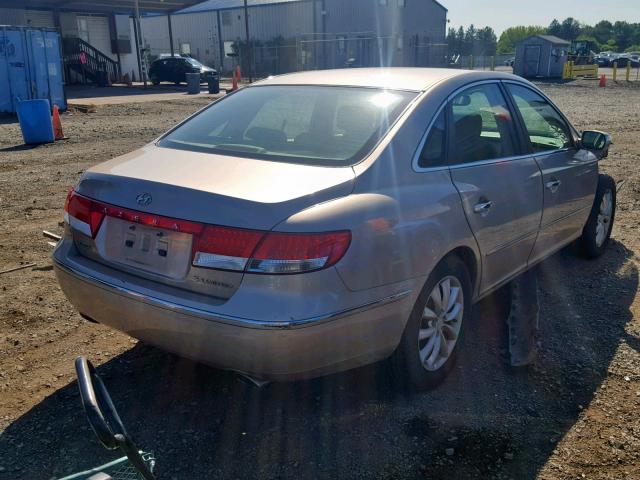 KMHFC46F57A162663 - 2007 HYUNDAI AZERA SE GOLD photo 4