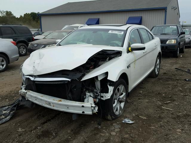 1FAHP2EWXCG110658 - 2012 FORD TAURUS SEL WHITE photo 2