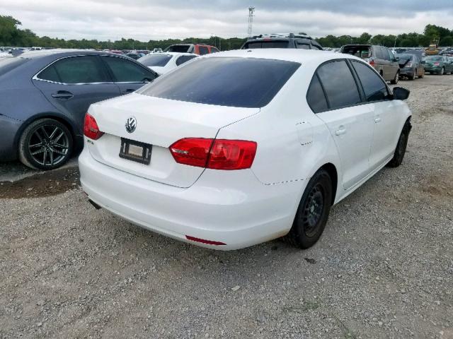 3VW2K7AJ1EM326670 - 2014 VOLKSWAGEN JETTA BASE WHITE photo 4