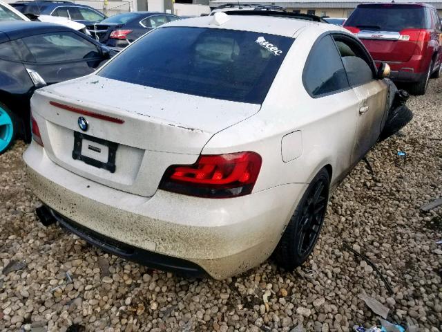 WBAUC73518VF23938 - 2008 BMW 135 I WHITE photo 4