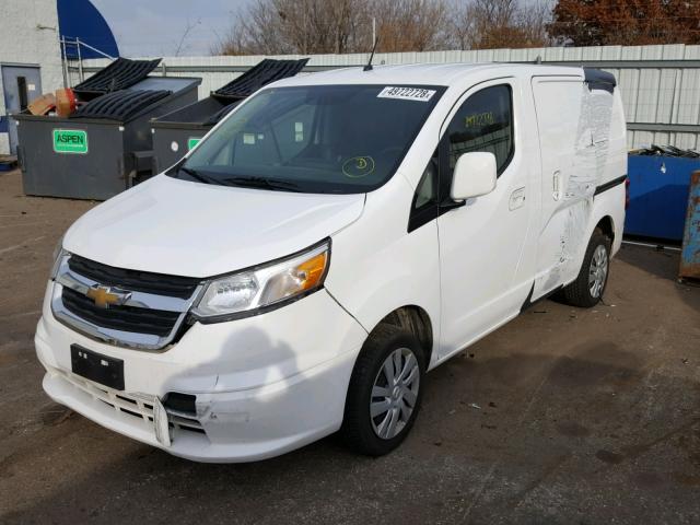 3N63M0ZN1FK704285 - 2015 CHEVROLET CITY EXPRE WHITE photo 2