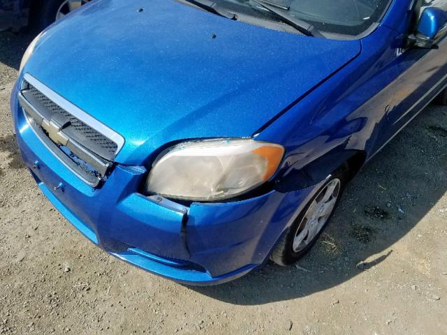 KL1TD56E79B619169 - 2009 CHEVROLET AVEO LS BLUE photo 9