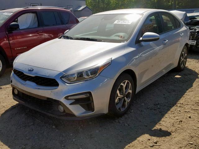 3KPF24AD3KE117210 - 2019 KIA FORTE FE SILVER photo 2