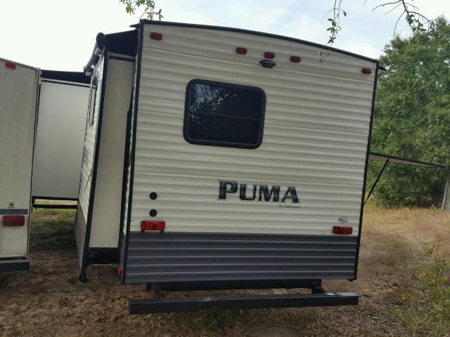 4X4TPUG28JP069397 - 2017 PUMA PALOMINO WHITE photo 3