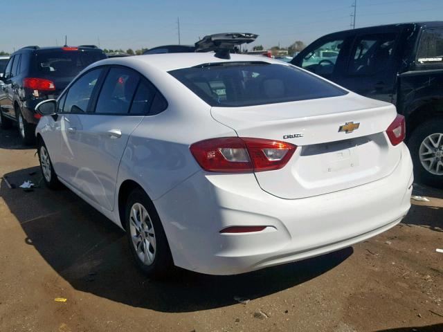 1G1BJ5SM7K7106337 - 2019 CHEVROLET CRUZE WHITE photo 3